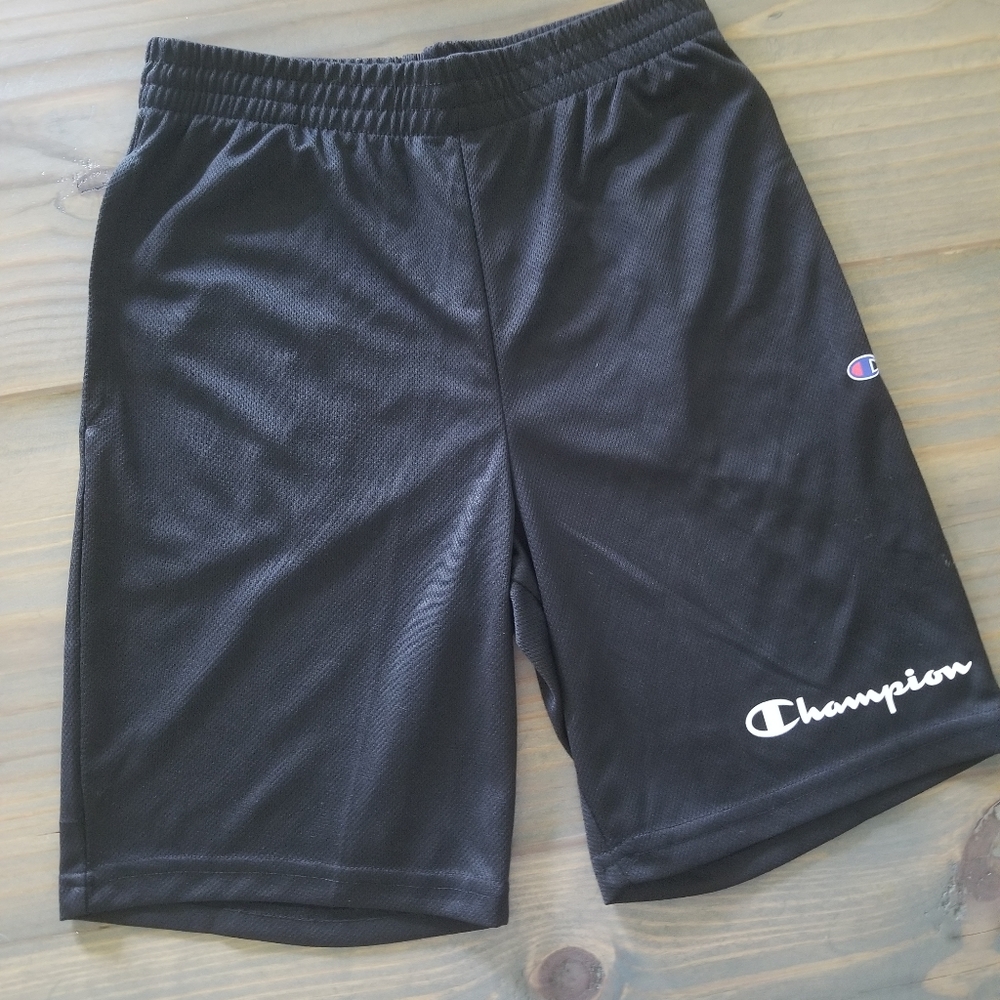 Boys Champion Shorts size 14/16 Black *Like New*